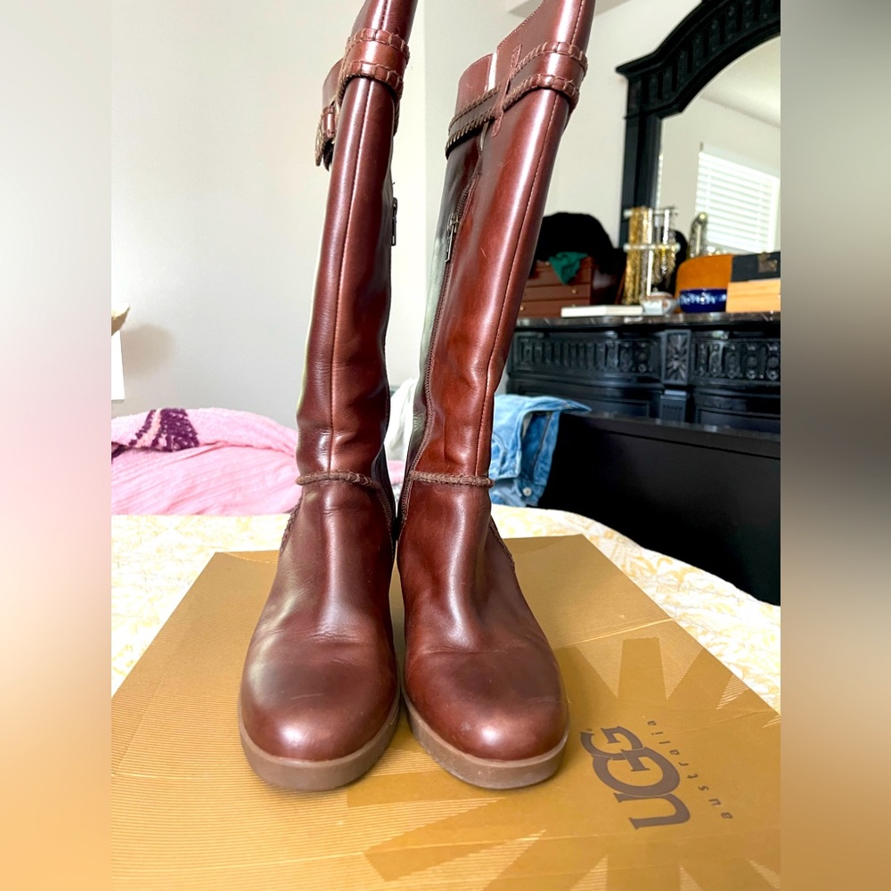 UGG Shearling lined knee high platform boot!!